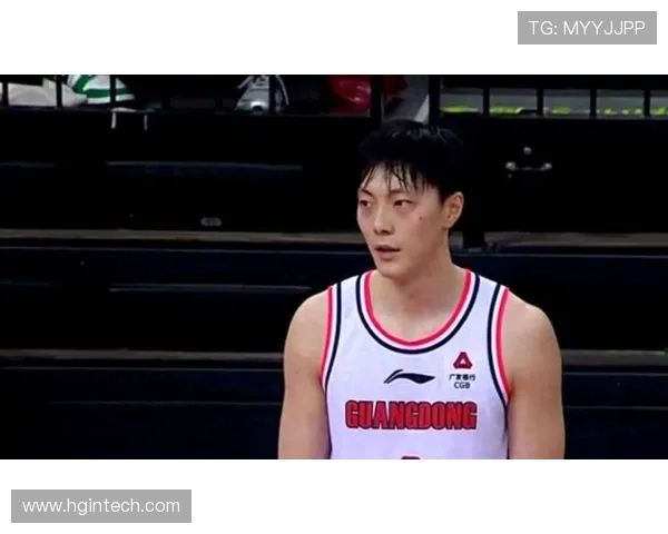 胡明轩14不敌萨姆纳38加9